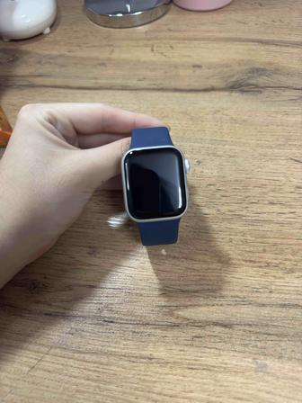 Продам Apple Watch  40mm