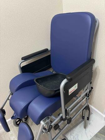 Продам инвалидное кресло