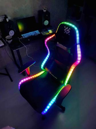 Продам игровое компьютерное кресло Defender Watcher