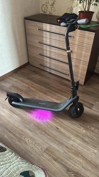 Электросамокат Ninebot KickScooter E2 Plus