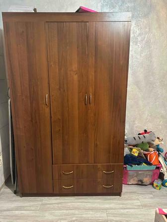 Шкаф для вещей