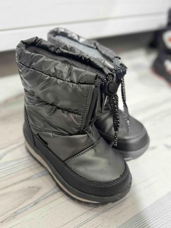 Продам детские сапожки, 24рр