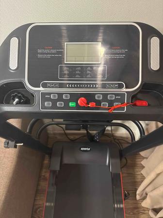 Продам беговую дорожку в отличном состоянии