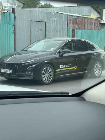 Размещу ваш бренд на своих автомобилях