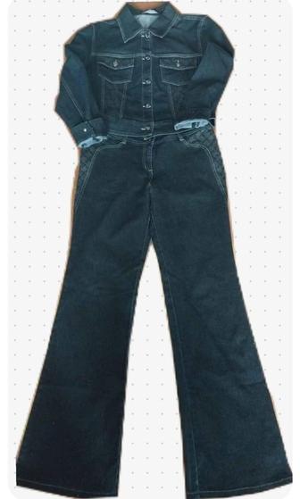 Продается костюм