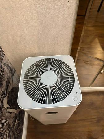 Очиститель воздуха.