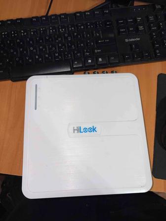 Регистратор видеонаблюдения HiLook DVR с блоком питания