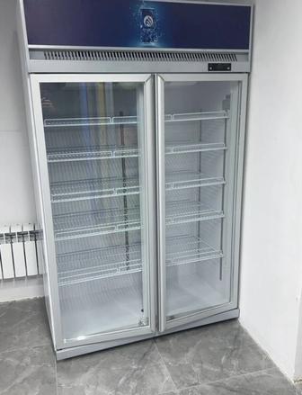 Продам холодильную витрину Samga LC 1200W