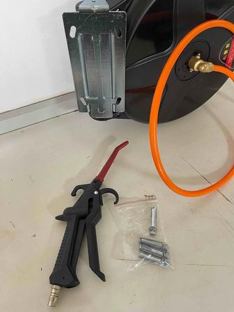 Катушка пневматическая со шлангом