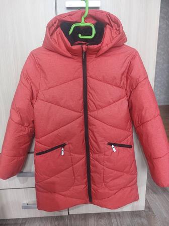 Зимняя куртка для девочки