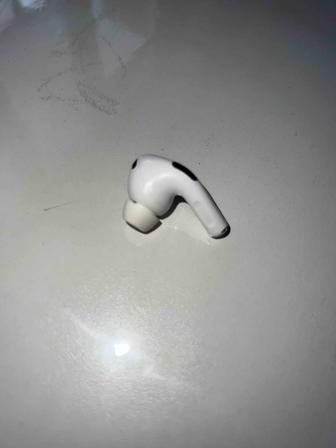 Левый наушник AirPods Pro 2 поколения