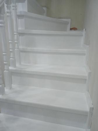 Реставрация лестниц и дверей.