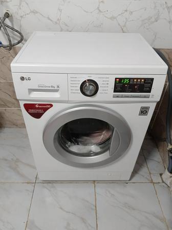 Продам стиральную машину