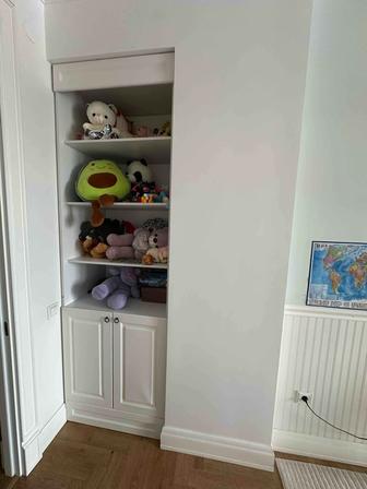 Продам шкаф с полками