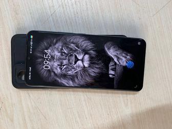 Vivo V21 128GB в хорошем состоянии без ремонта без минусов док есть коробка