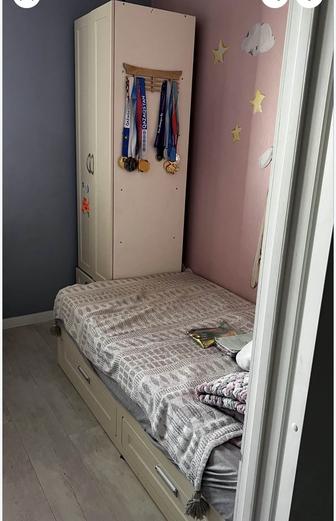 Продам детскую гарнитуру