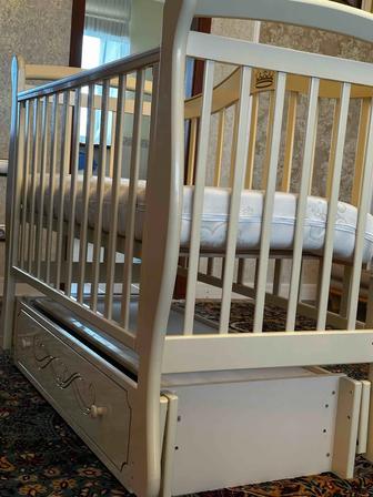 Детская кроватка