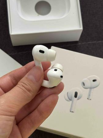 Продаю Airpods 2 без кейса оригинал