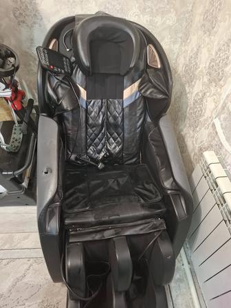 Массажное кресло