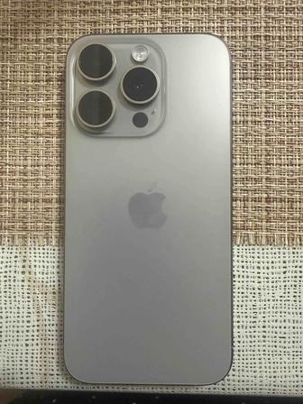 Продам iPhone 15 pro 256 gb