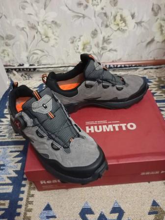 Мужской кроссовки