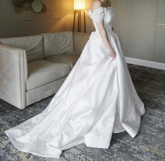 Продам свадебное платье