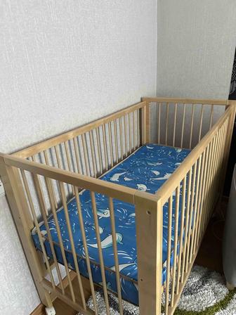 Продам детскую кроватку