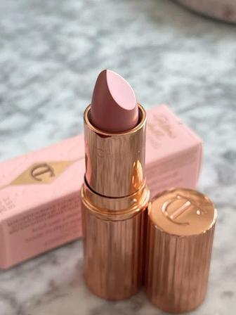 Помада Charlotte tilbury