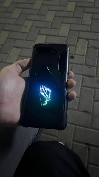 Asus rog phone 5 16/256гб