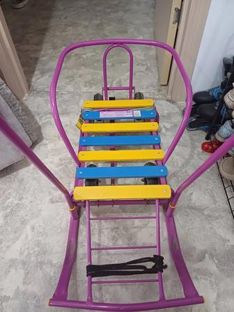 Продам санки