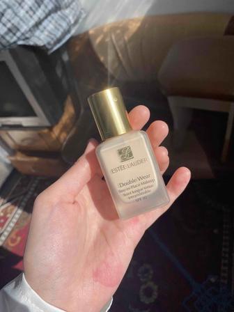 Тональный крем, Estee Lauder