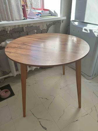 Стол круглый