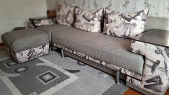 Диван,кресло.