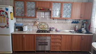 Здравствуйте продам кухонный гарнитур