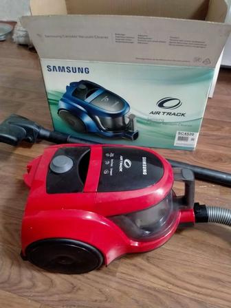 Продам пылесос