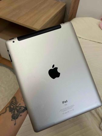 iPad 2 (модель A1396, 32 ГБ)