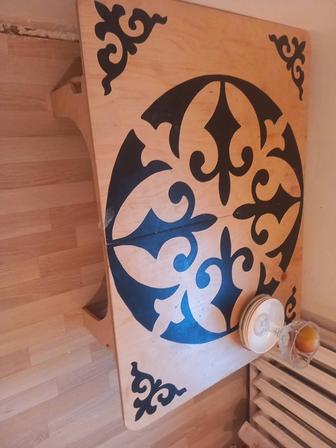 продаю 2 стола