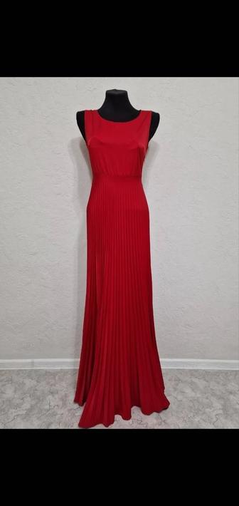 Платье с жакетом.