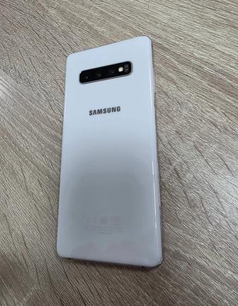Samsung Galaxy s10 Plus