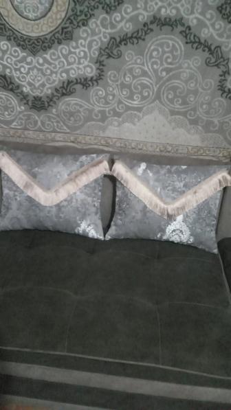 Комплект подушек изготавливаются по заказу