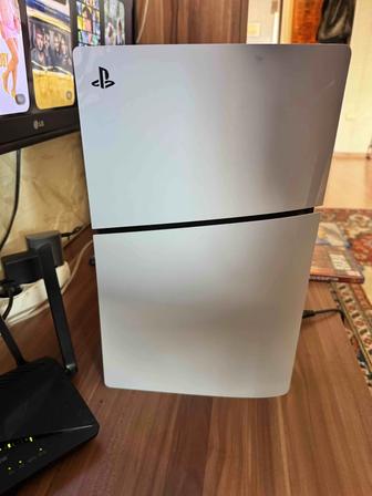 Продам ПС5 PS5