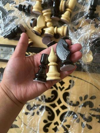 Продаю настольную игру шахмат и 9 кумалак