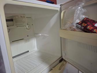 Холодилник