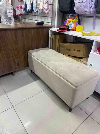 Банкетка пуфик