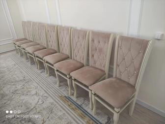 Стулья новые в отличном состоянии.