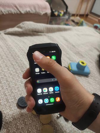 Защищенный компактный смартфон Blackview N6000 8/256