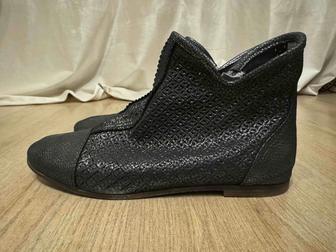 Весенние сопоги лазерная кожа