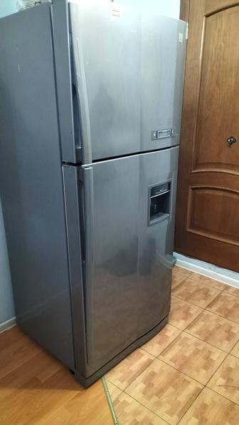 продам холодильник