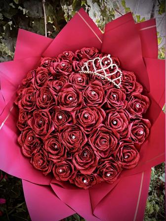 Атласные розы