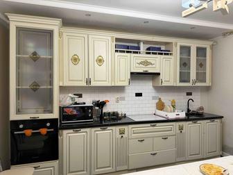 Продам кухонную гарнитуру